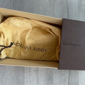 Louis Vuitton Brown Gift Box with large dustbag
